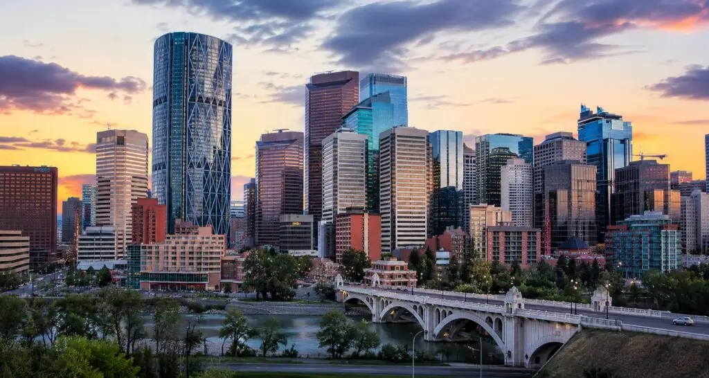 How Much Do Movers Cost in Calgary